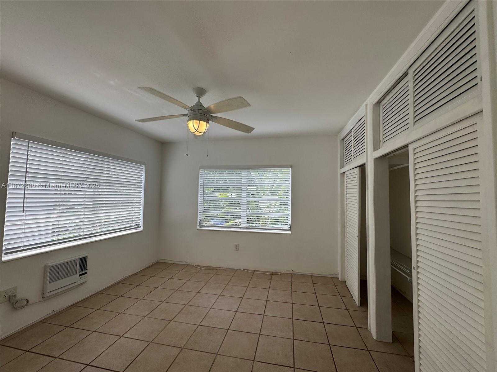 Small Image of 921 MERIDIAN AVE #7, Miami Beach Number 14