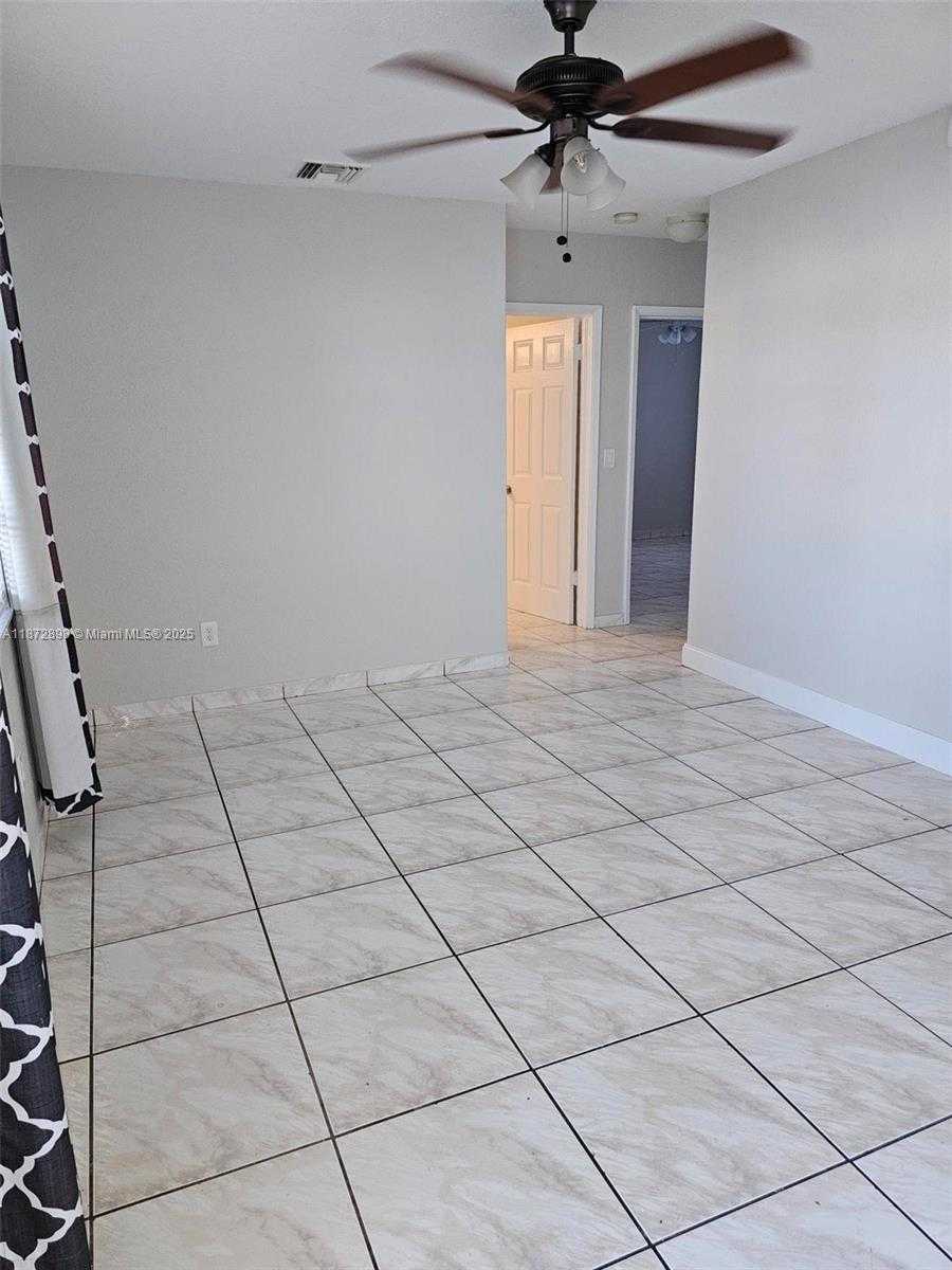 Small Image of 1000 NORTH EAST 13TH AVE, Homestead Number 5