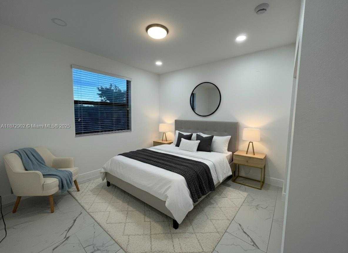 Small Image of 9244 SOUTH WEST 227TH LN #9244, Cutler Bay Number 12