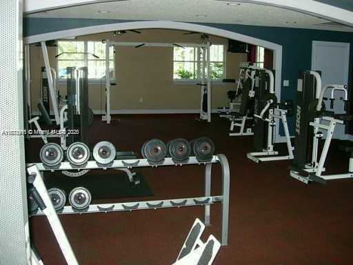 Small Image of 8290 LAKE DR #230, Doral Number 10