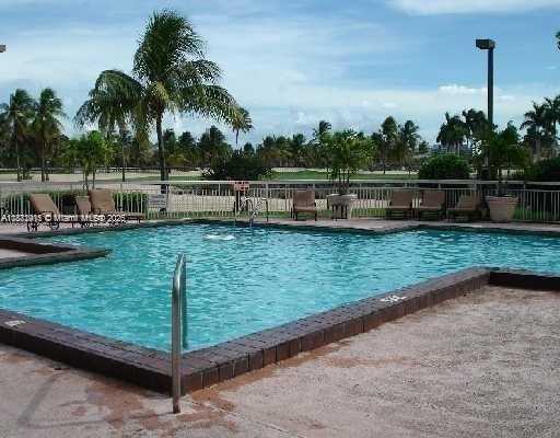 Small Image of 8290 LAKE DR #230, Doral Number 8