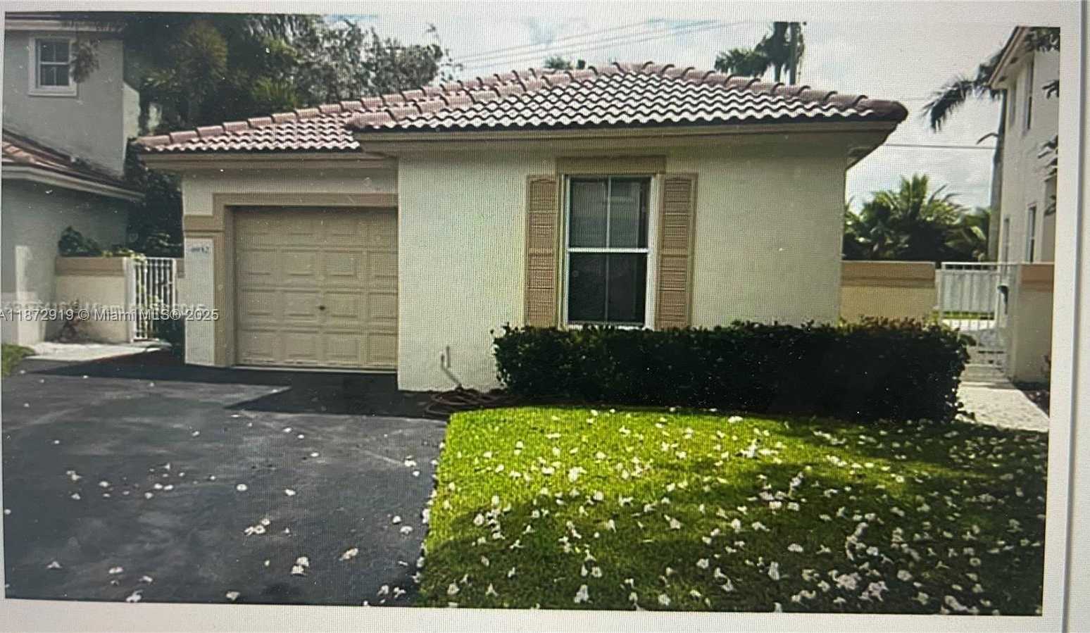 Small Image of 6952 SOUTH WEST 148TH LN, Davie Number 12