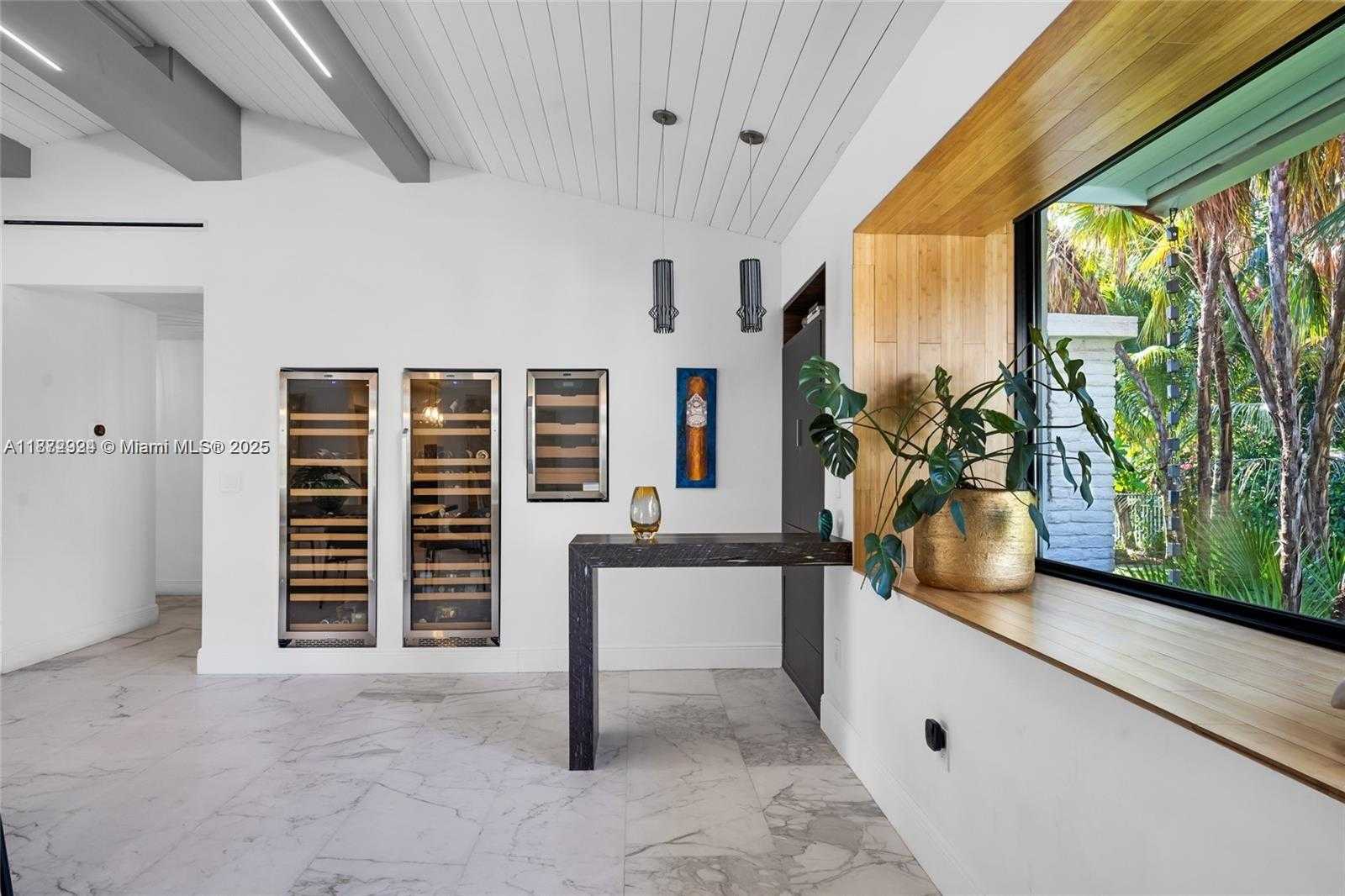 Small Image of 1141 NORTH EAST 90TH ST, Miami Number 20