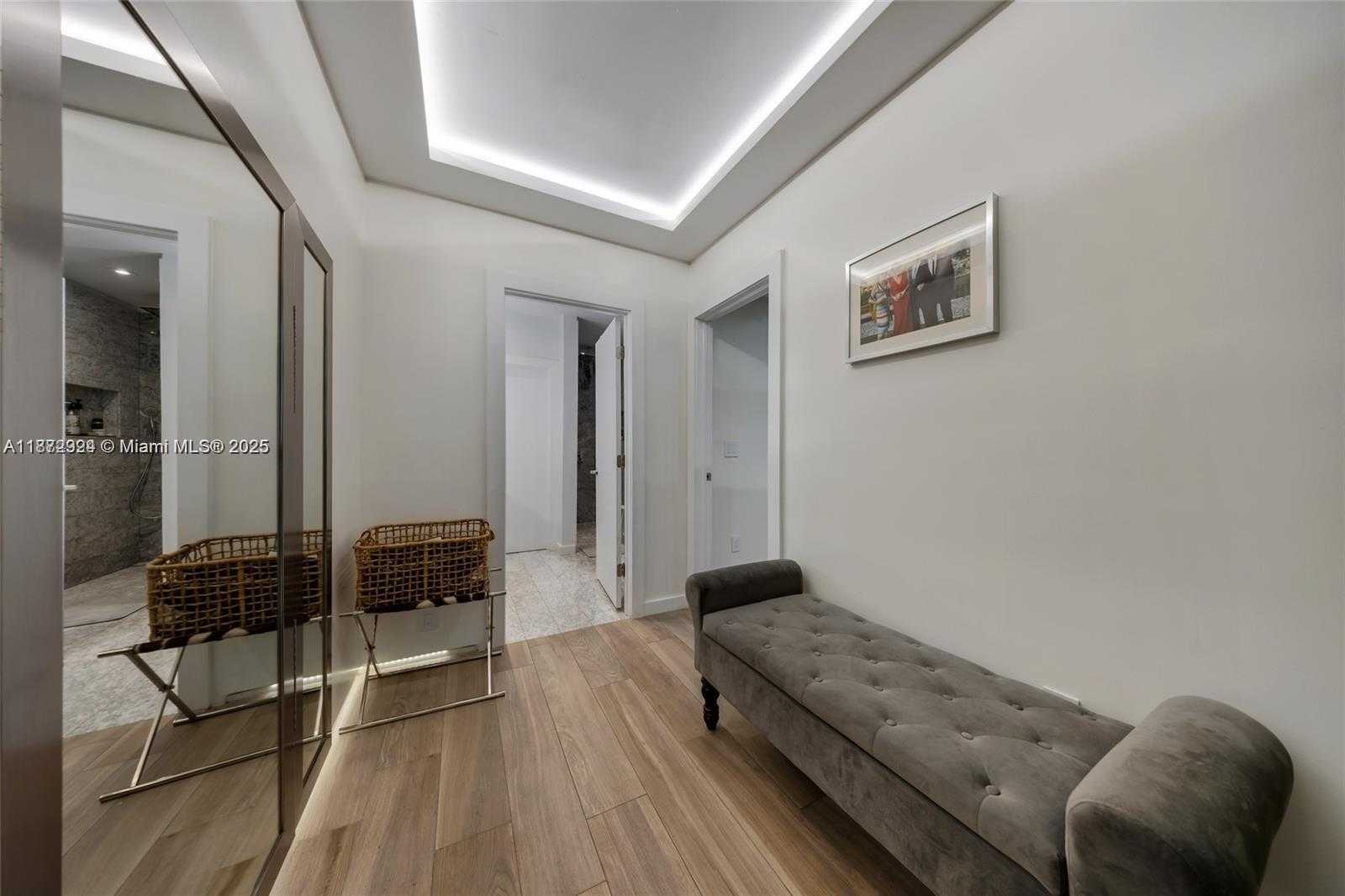 Small Image of 1141 NORTH EAST 90TH ST, Miami Number 37