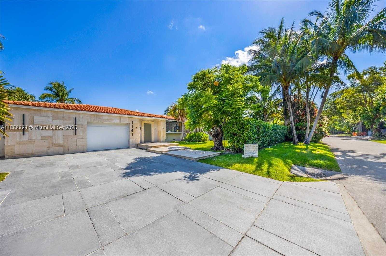 Small Image of 1141 NORTH EAST 90TH ST, Miami Number 8