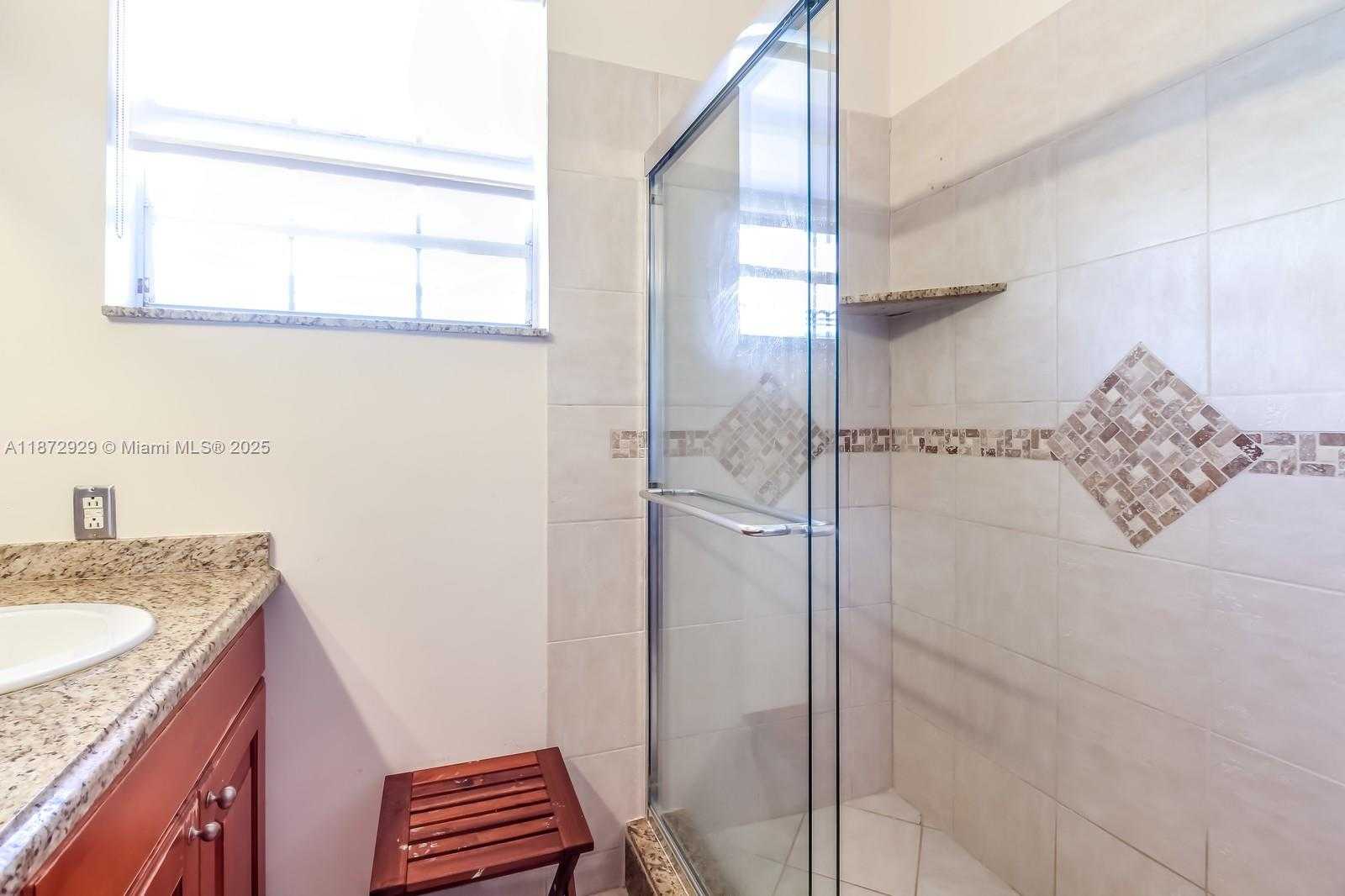 Small Image of 408 SOUTH EAST 6TH ST, Dania Beach Number 14