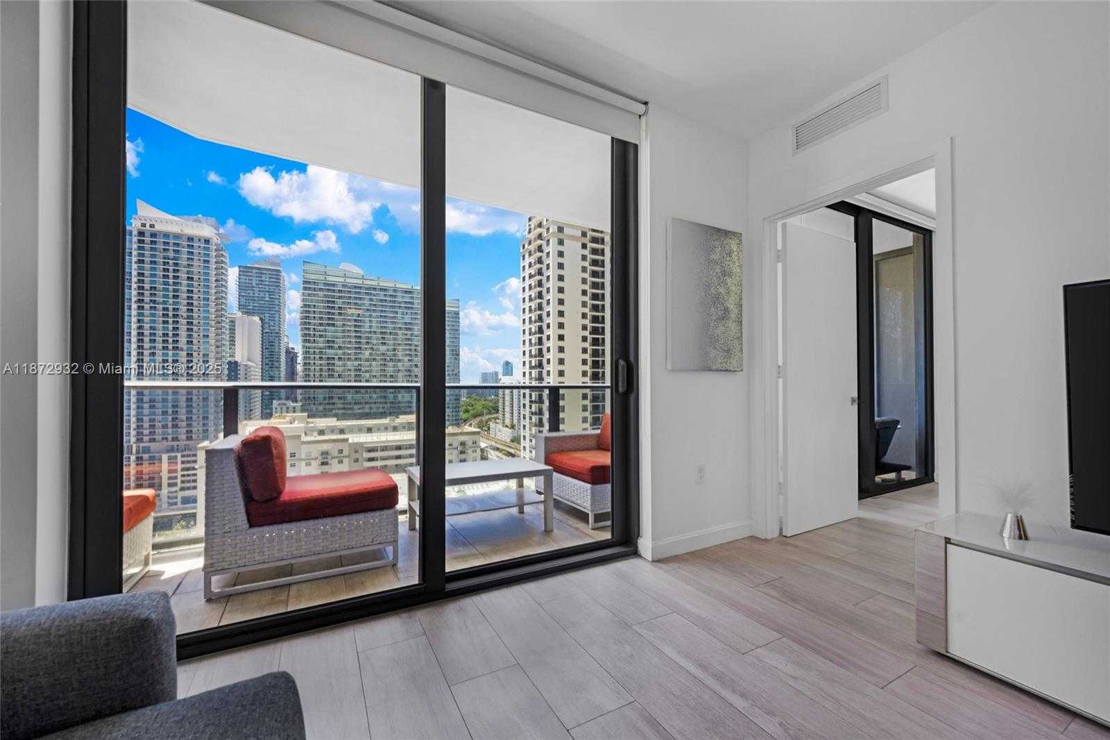 Small Image of 55 SOUTH WEST 9TH ST #1804, Miami Number 11