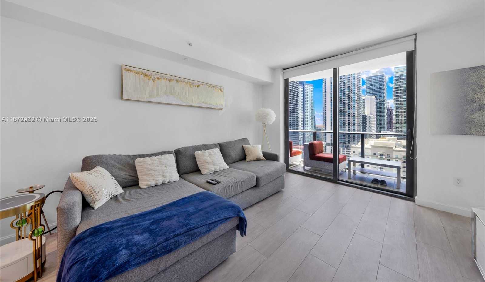 Small Image of 55 SOUTH WEST 9TH ST #1804, Miami Number 6
