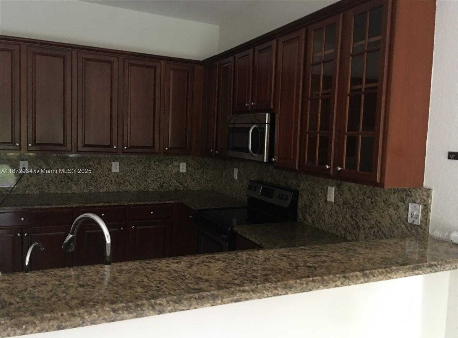 Small Image of 16637 SOUTH WEST 52ND ST, Miami Number 11