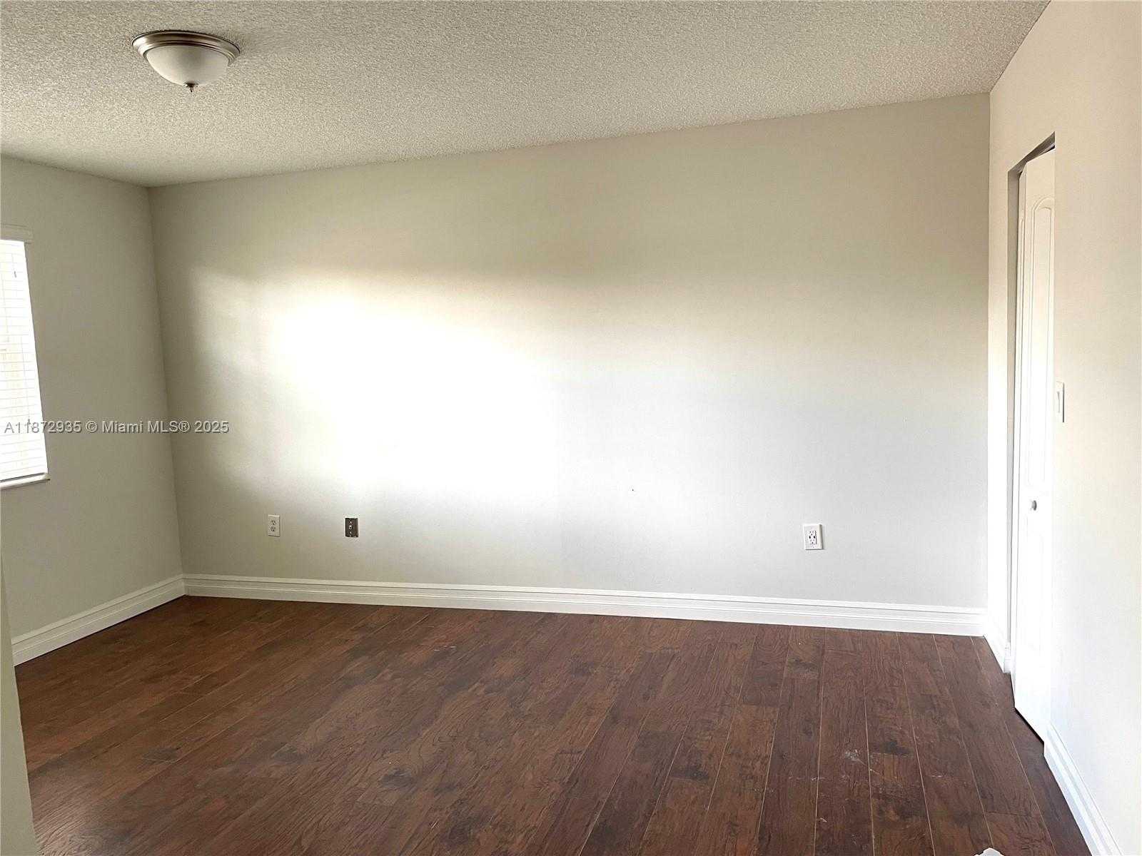 Small Image of 10273 NORTH WEST 56TH ST, Doral Number 17