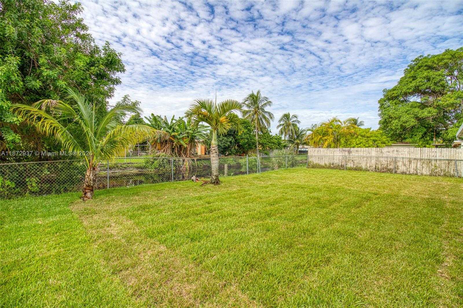 Small Image of 8130 SOUTH WEST 7TH CT, North Lauderdale Number 15