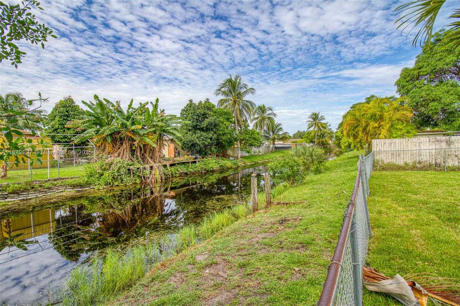 Small Image of 8130 SOUTH WEST 7TH CT, North Lauderdale Number 16