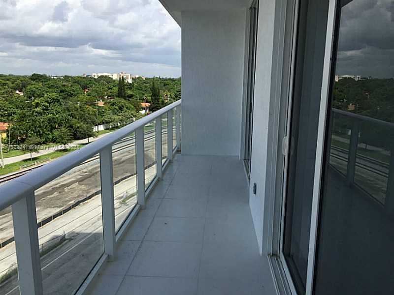 Small Image of 4250 BISCAYNE BLVD #611, Miami Number 11