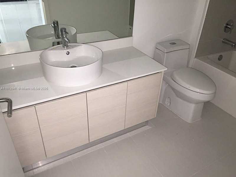 Small Image of 4250 BISCAYNE BLVD #611, Miami Number 13