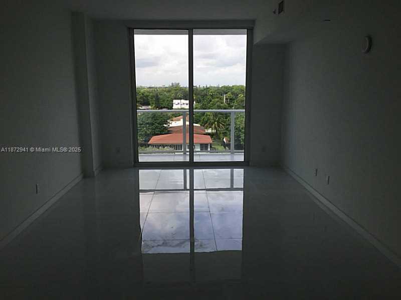 Small Image of 4250 BISCAYNE BLVD #611, Miami Number 5