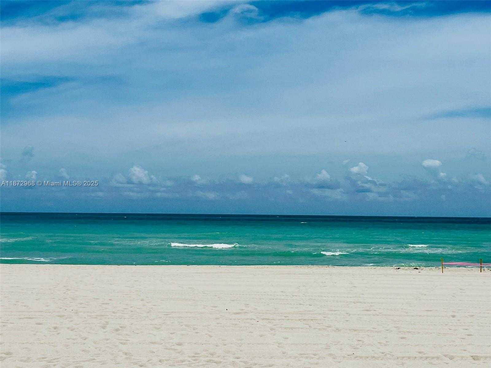 Small Image of 8233 HARDING AVE #309, Miami Beach Number 30