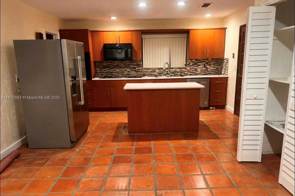 Small Image of 7240 SOUTH WEST 58TH ST #-, Miami Number 2