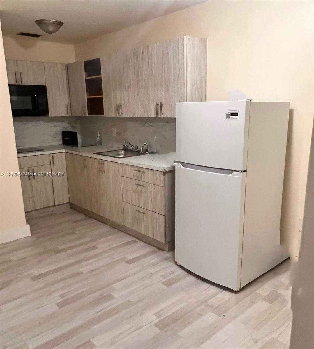 Small Image of 7240 SOUTH WEST 58TH ST #-, Miami Number 8