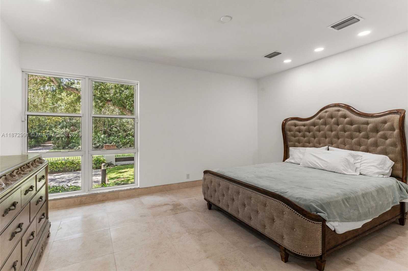 Small Image of 6190 SOUTH WEST 102ND ST, Pinecrest Number 32