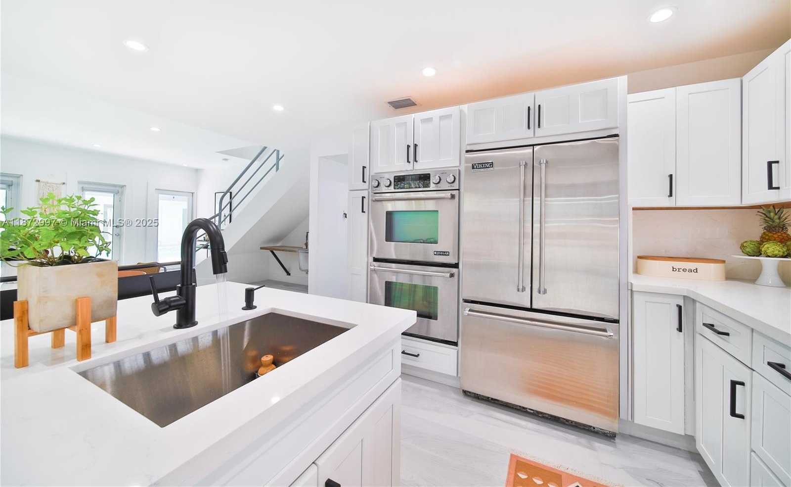 Small Image of 835 JEFFERSON AVE #4, Miami Beach Number 11