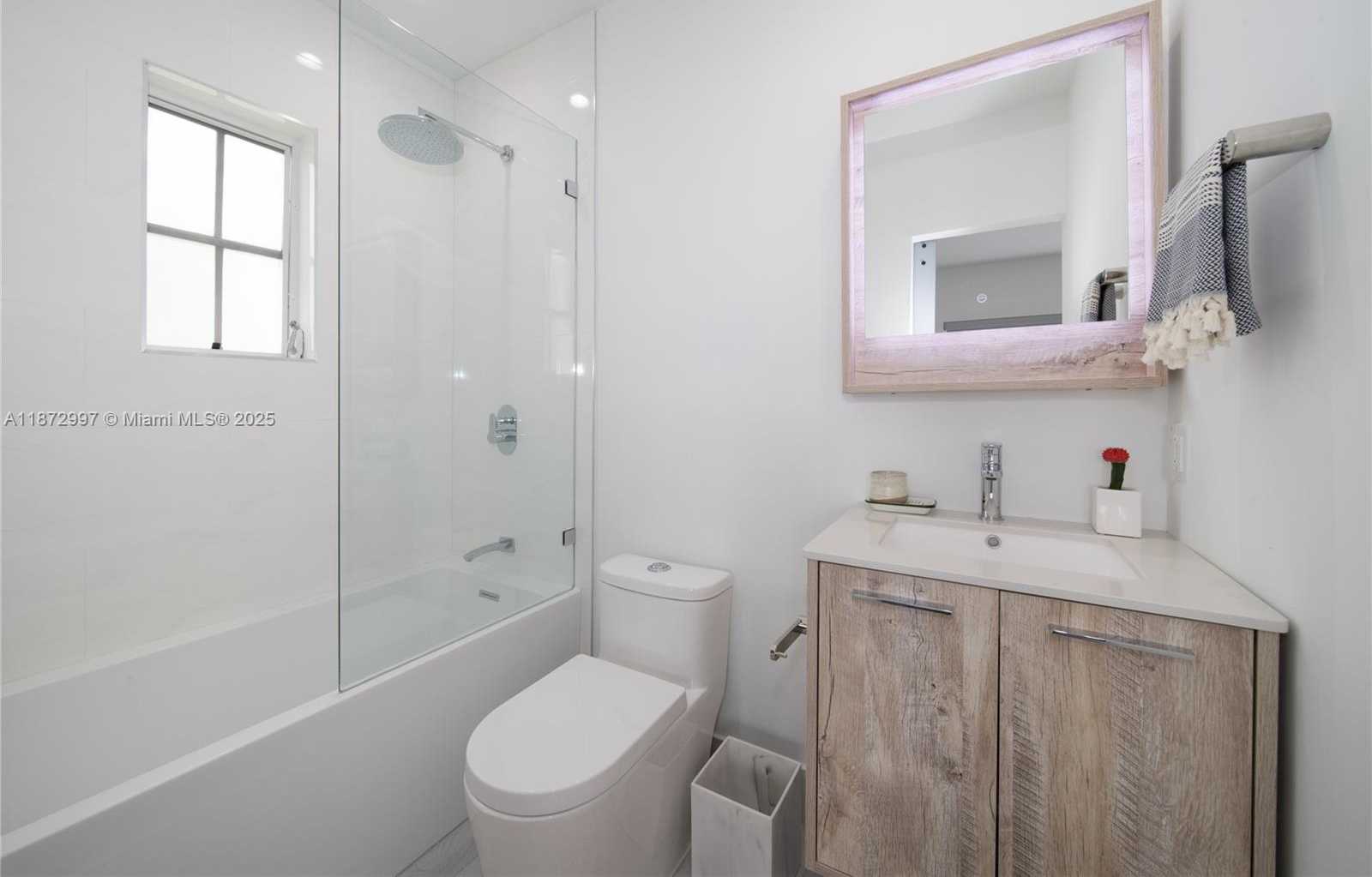 Small Image of 835 JEFFERSON AVE #4, Miami Beach Number 19