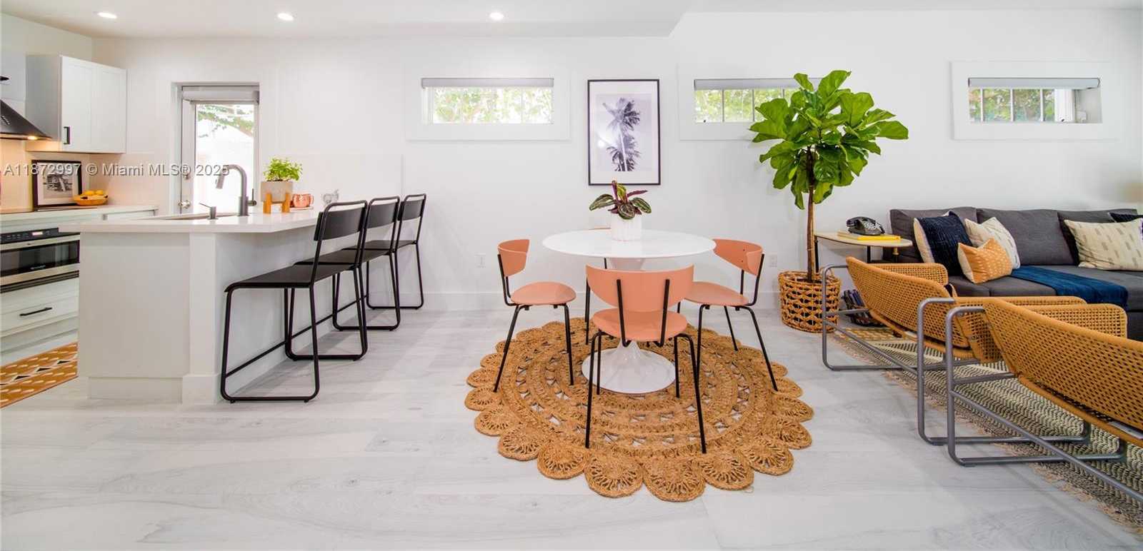 Small Image of 835 JEFFERSON AVE #4, Miami Beach Number 3