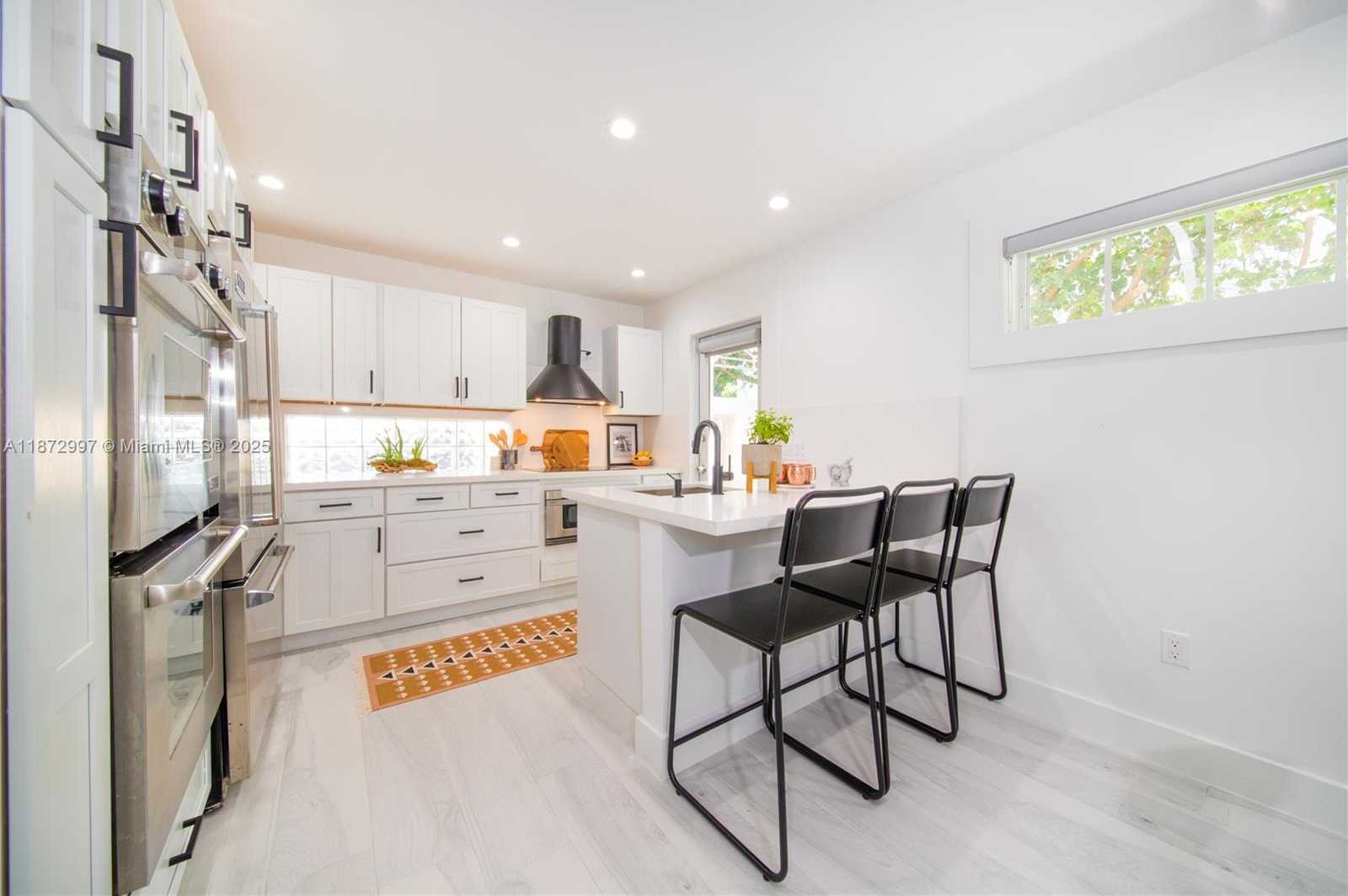 Small Image of 835 JEFFERSON AVE #4, Miami Beach Number 8