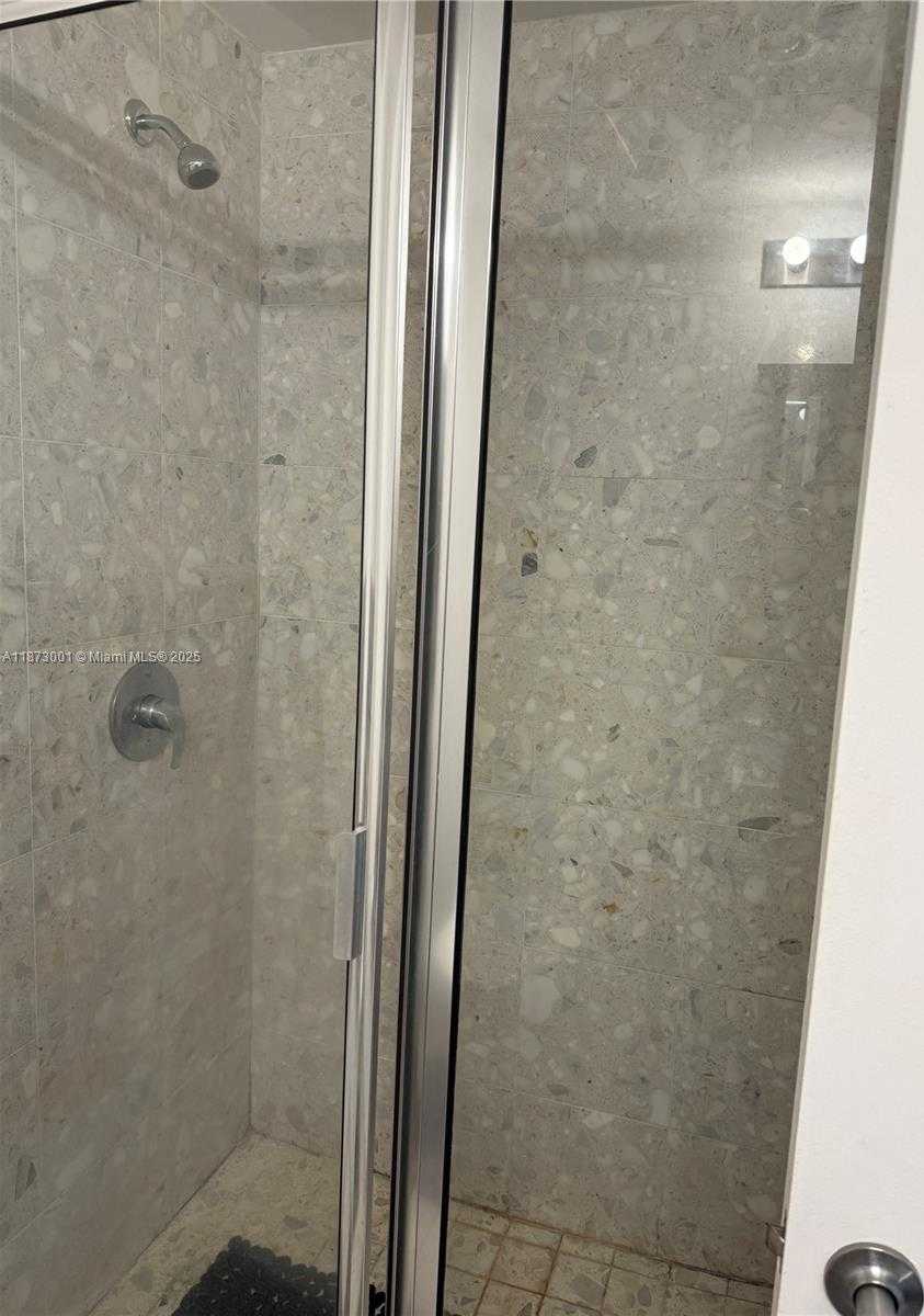 Small Image of 185 SOUTH WEST 7TH ST #2206, Miami Number 7