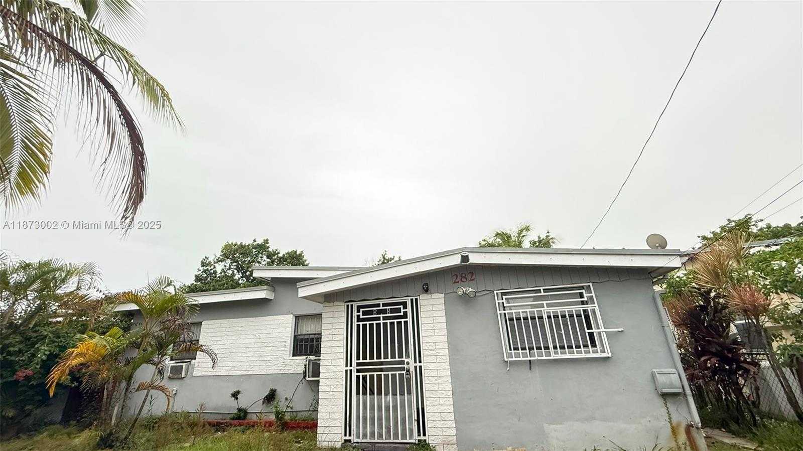 Small Image of 282 NORTH WEST 98TH ST, Miami Number 2