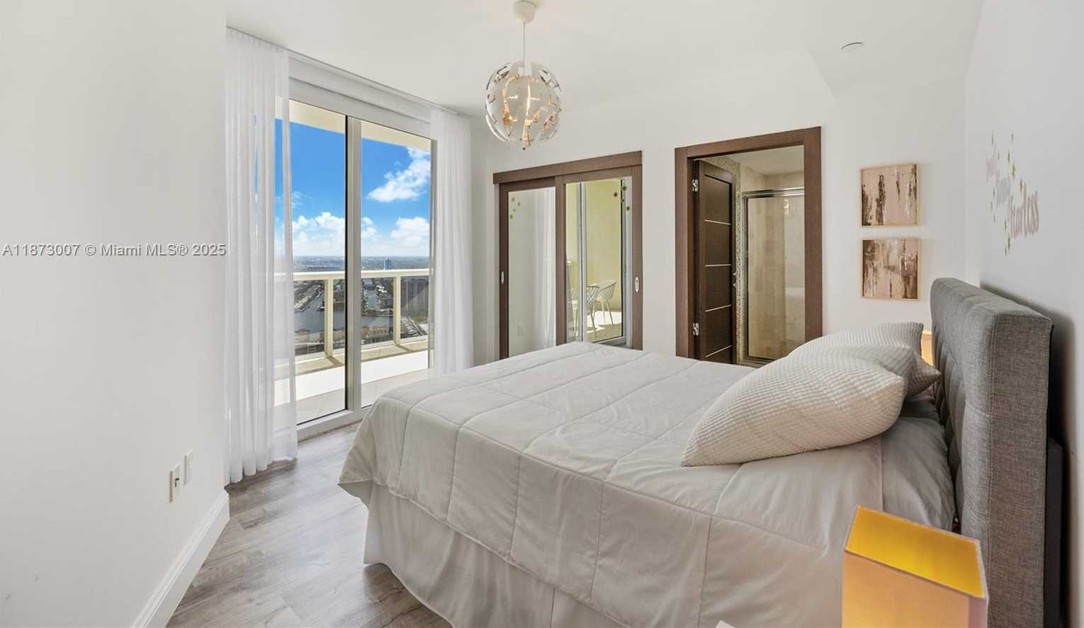 Small Image of 17201 COLLINS AVE #4107, Sunny Isles Beach Number 17