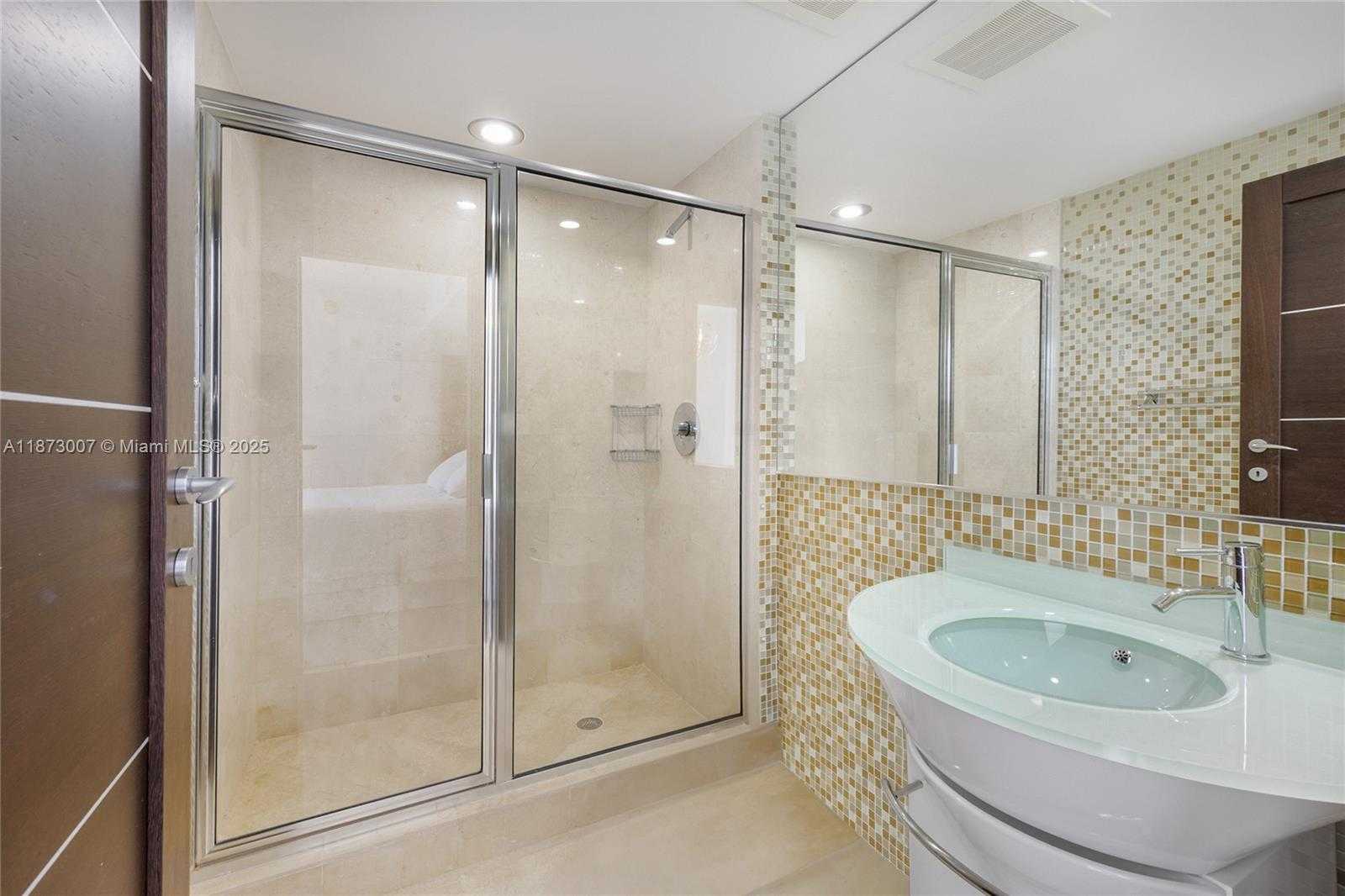 Small Image of 17201 COLLINS AVE #4107, Sunny Isles Beach Number 18