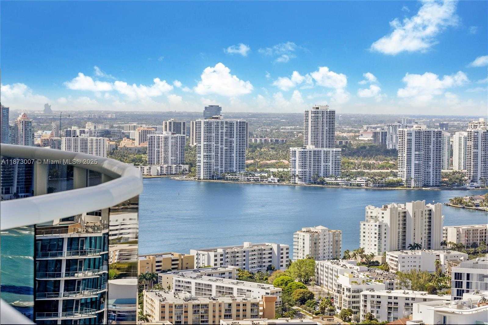 Small Image of 17201 COLLINS AVE #4107, Sunny Isles Beach Number 9