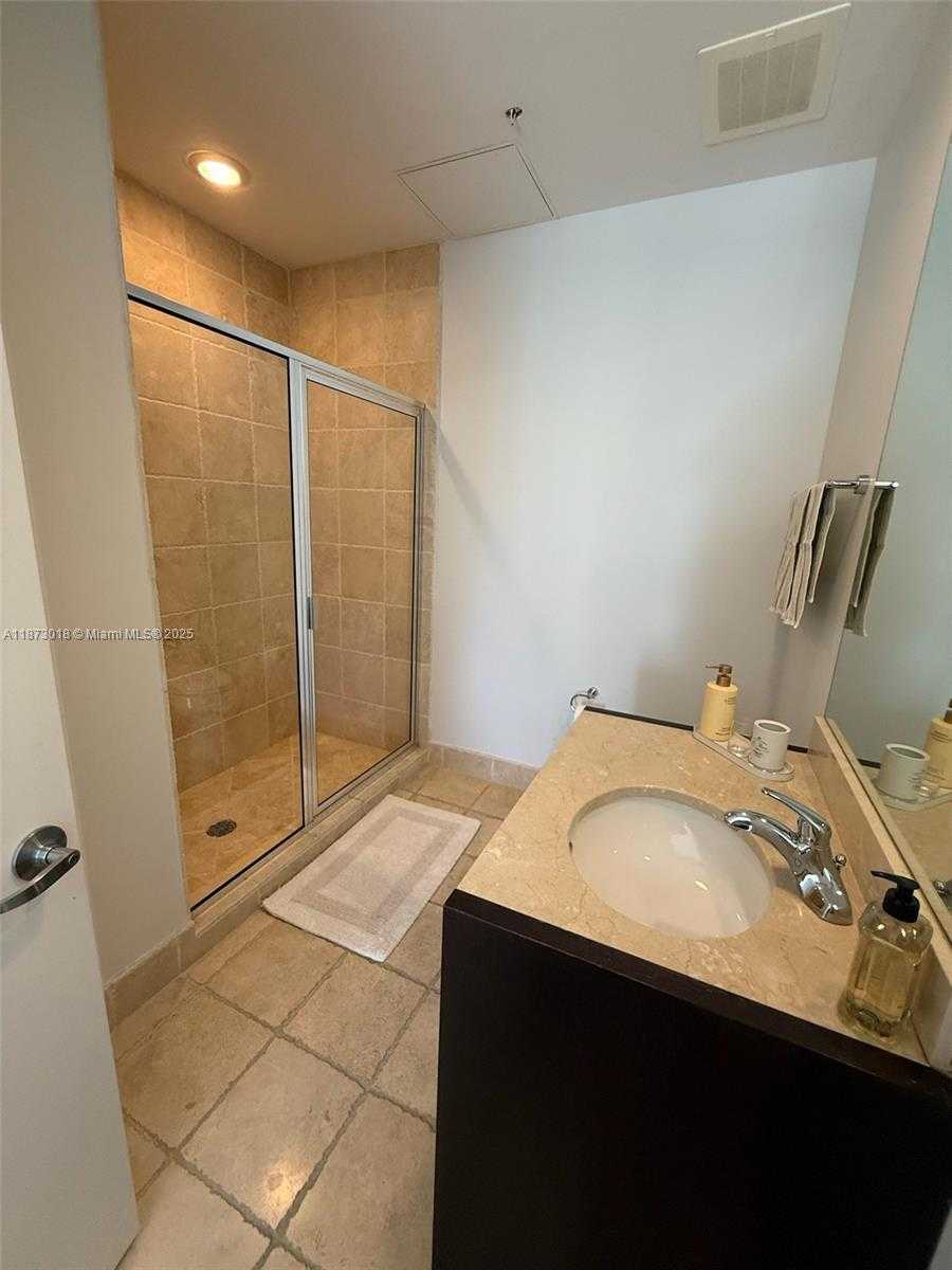Small Image of 18201 COLLINS AVE #4001, Sunny Isles Beach Number 19
