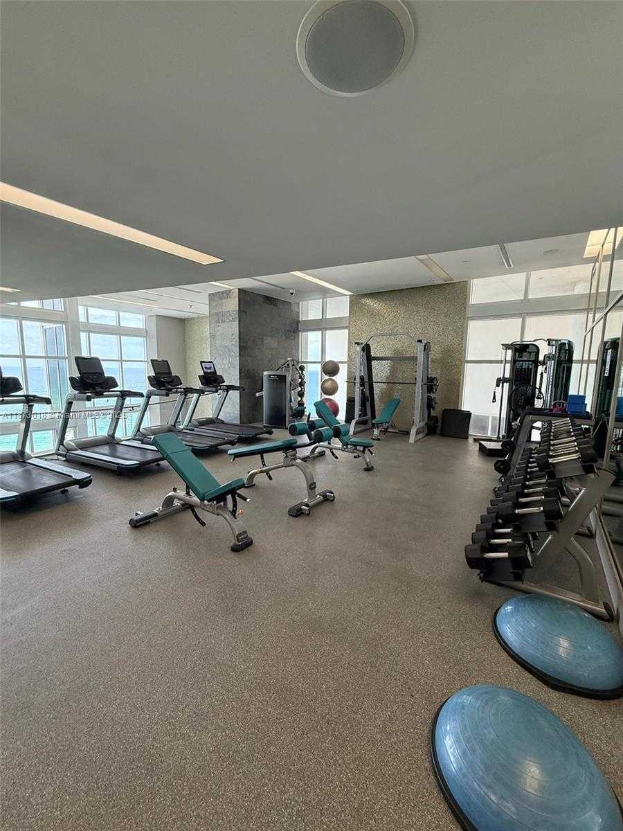 Small Image of 18201 COLLINS AVE #4001, Sunny Isles Beach Number 36