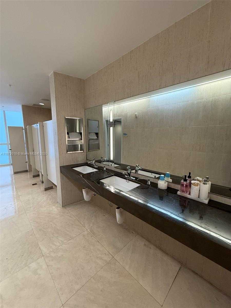Small Image of 18201 COLLINS AVE #4001, Sunny Isles Beach Number 39