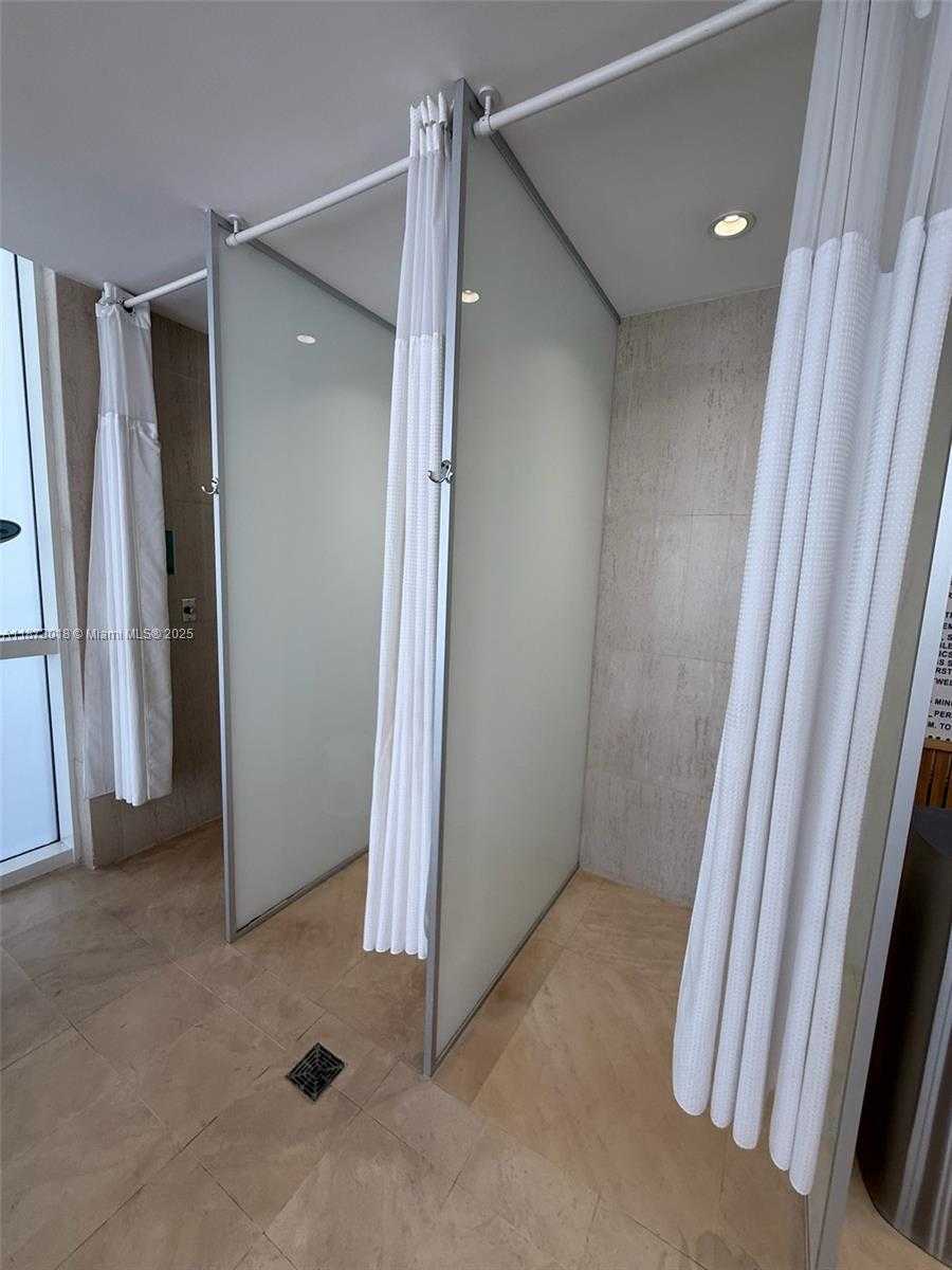 Small Image of 18201 COLLINS AVE #4001, Sunny Isles Beach Number 41