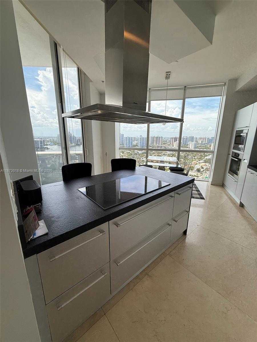 Small Image of 18201 COLLINS AVE #4001, Sunny Isles Beach Number 8
