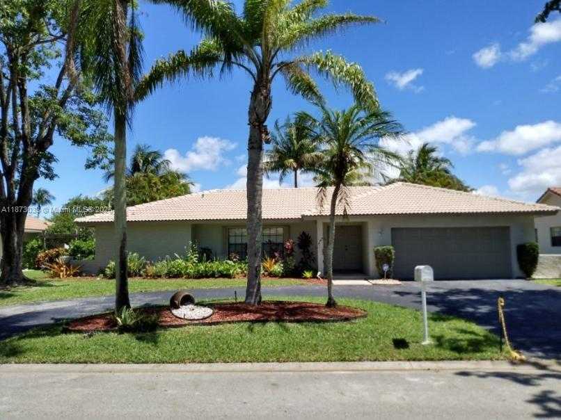 Small Image of Coral Springs Number 9