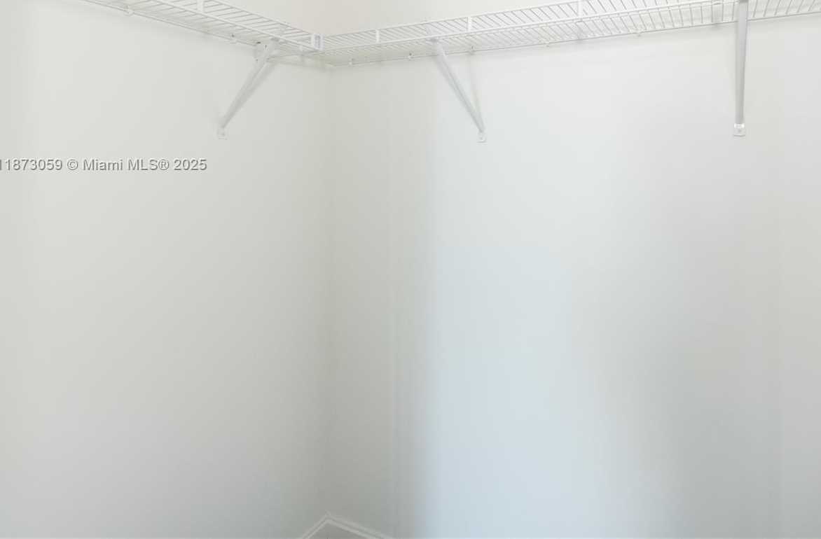 Small Image of 45 SOUTH WEST 9TH ST #3606, Miami Number 19