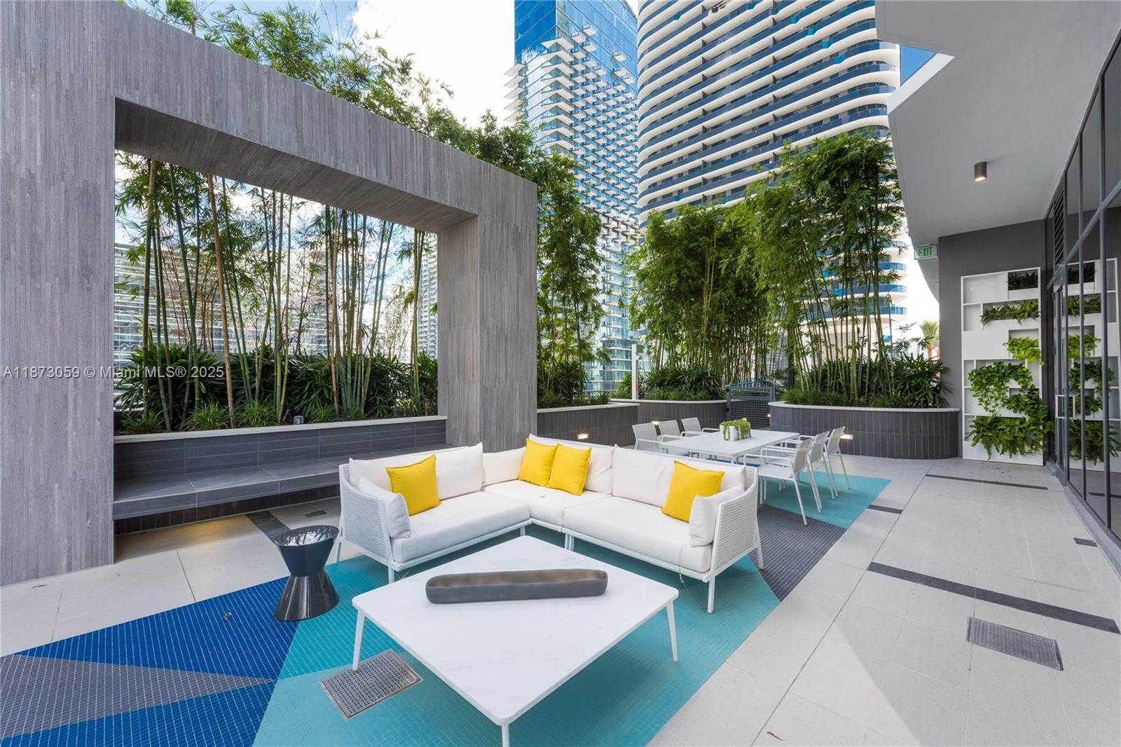 Small Image of 45 SOUTH WEST 9TH ST #3606, Miami Number 25