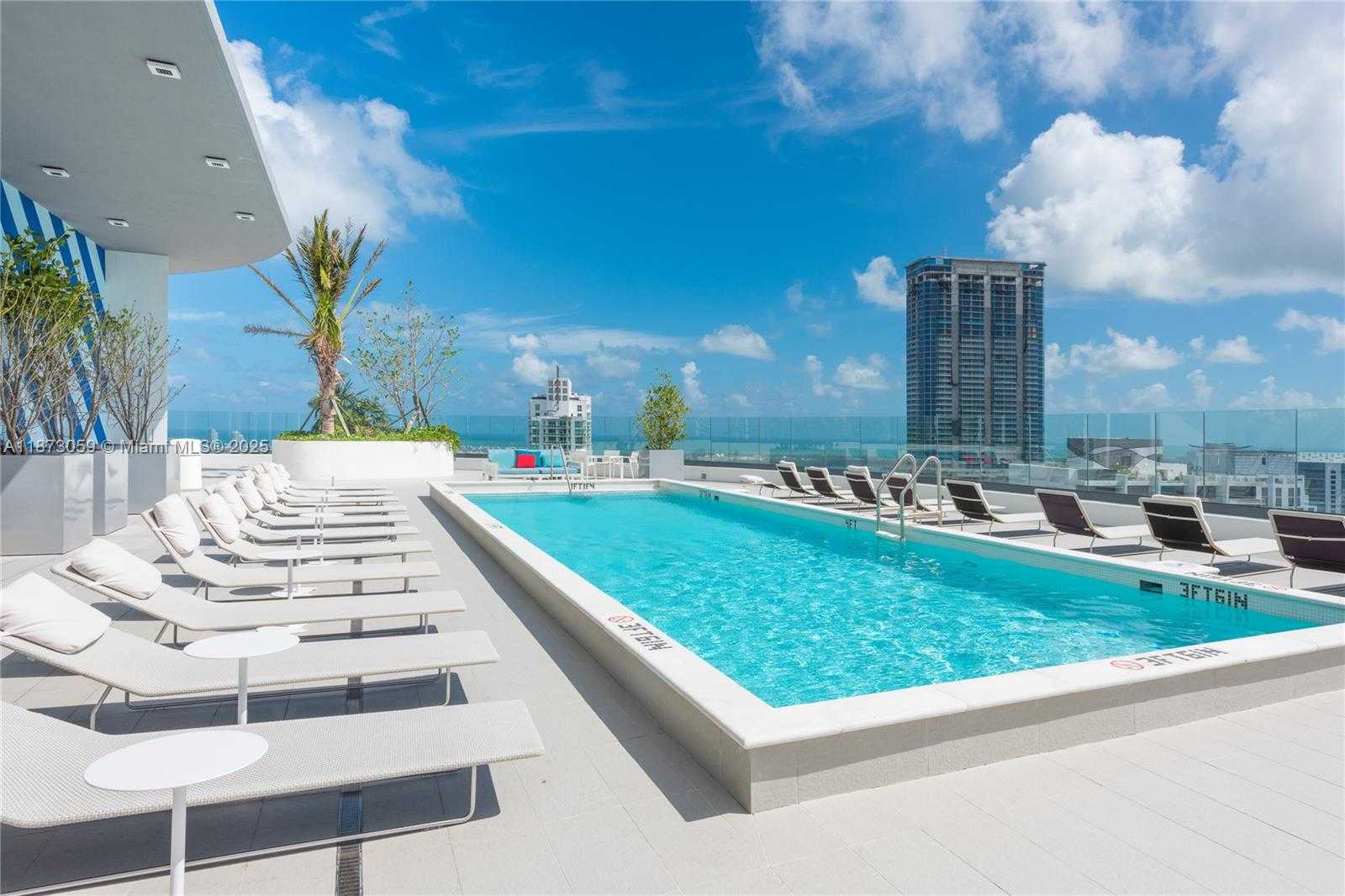Small Image of 45 SOUTH WEST 9TH ST #3606, Miami Number 29