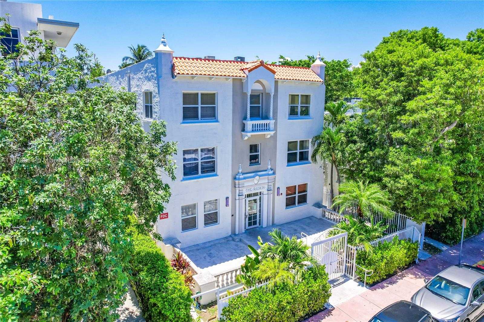 Small Image of 1542 DREXEL AVE #306, Miami Beach Number 5