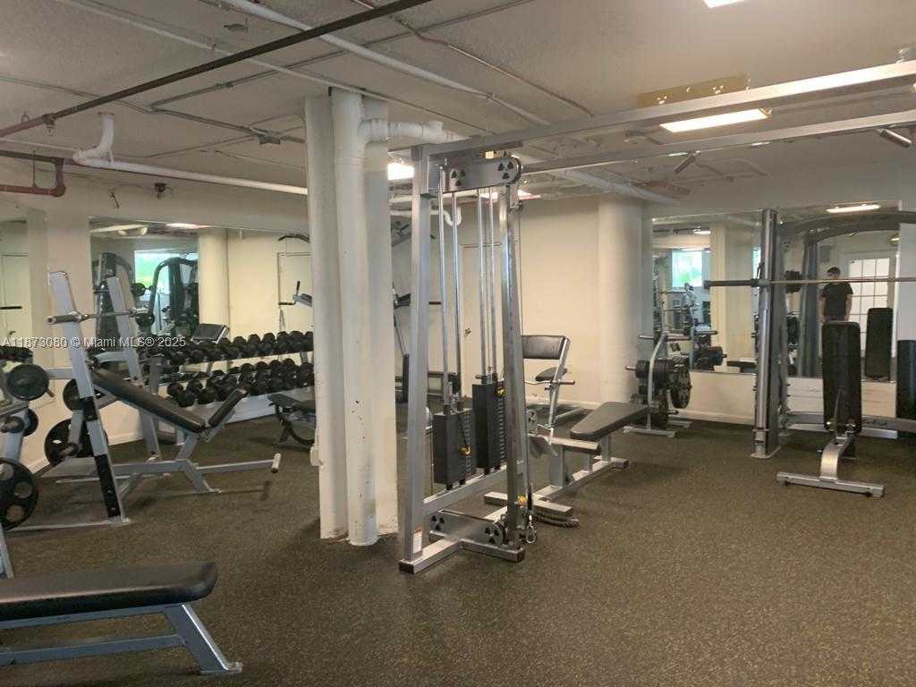 Small Image of 999 BRICKELL BAY DR #1109, Miami Number 16
