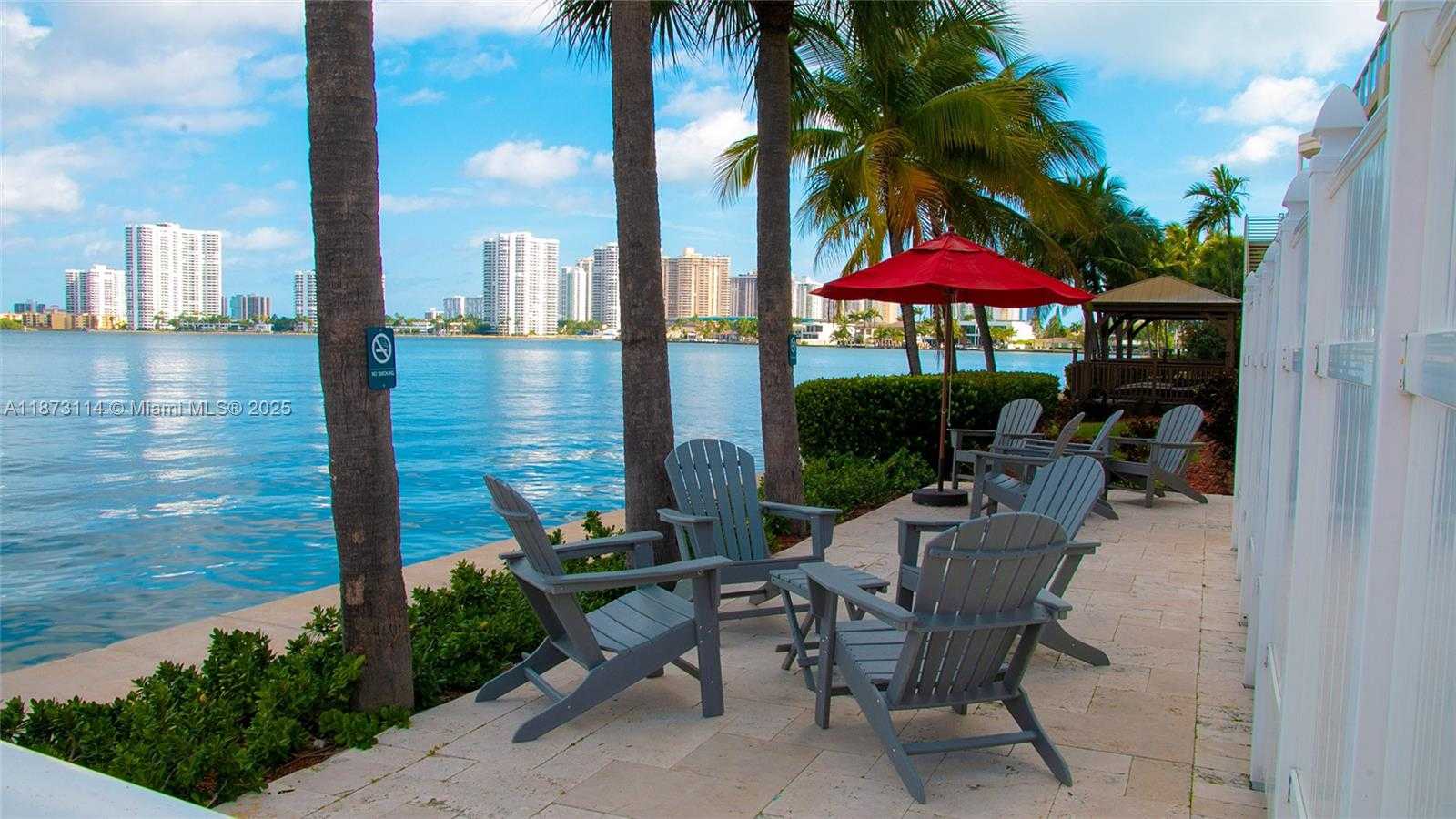 Small Image of 18100 NORTH BAY RD #809, Sunny Isles Beach Number 3