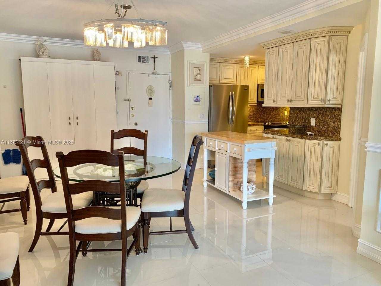Small Image of 1985 SOUTH OCEAN DR #3C, Hallandale Beach Number 7