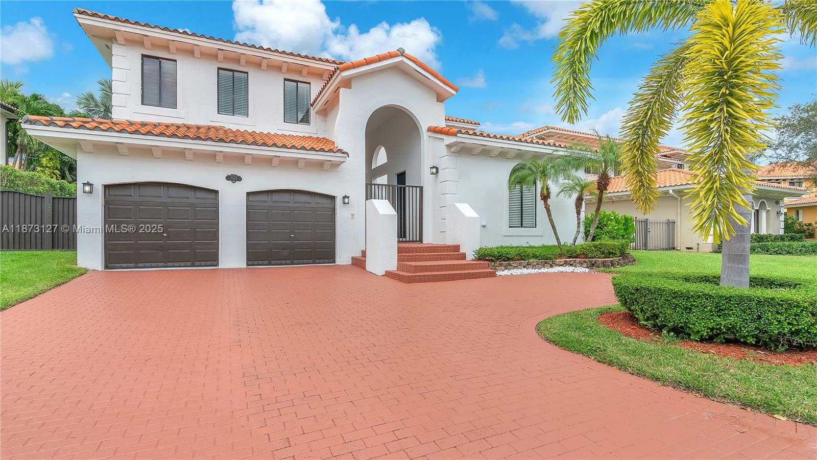 Small Image of 7545 SOUTH WEST 188TH LN, Cutler Bay Number 3