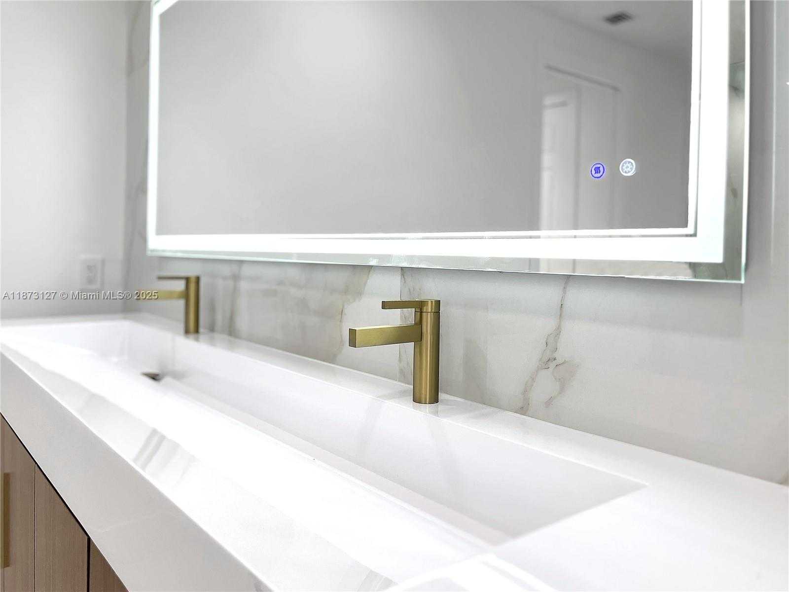 Small Image of 7545 SOUTH WEST 188TH LN, Cutler Bay Number 36