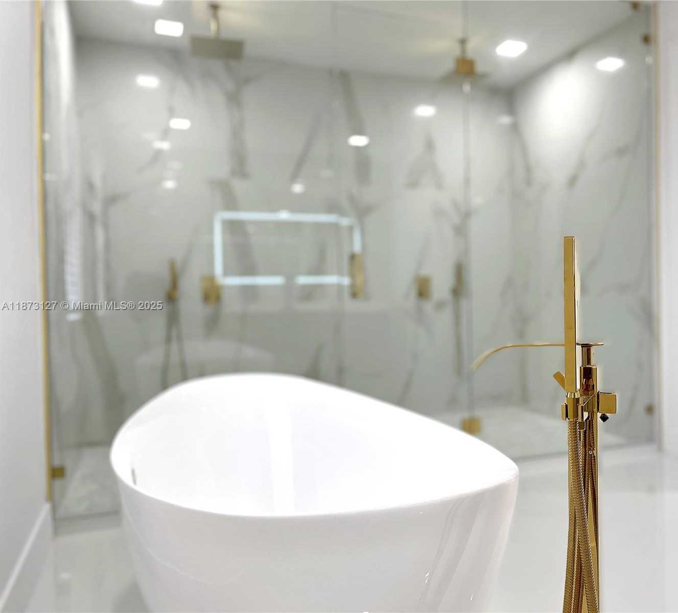 Small Image of 7545 SOUTH WEST 188TH LN, Cutler Bay Number 38