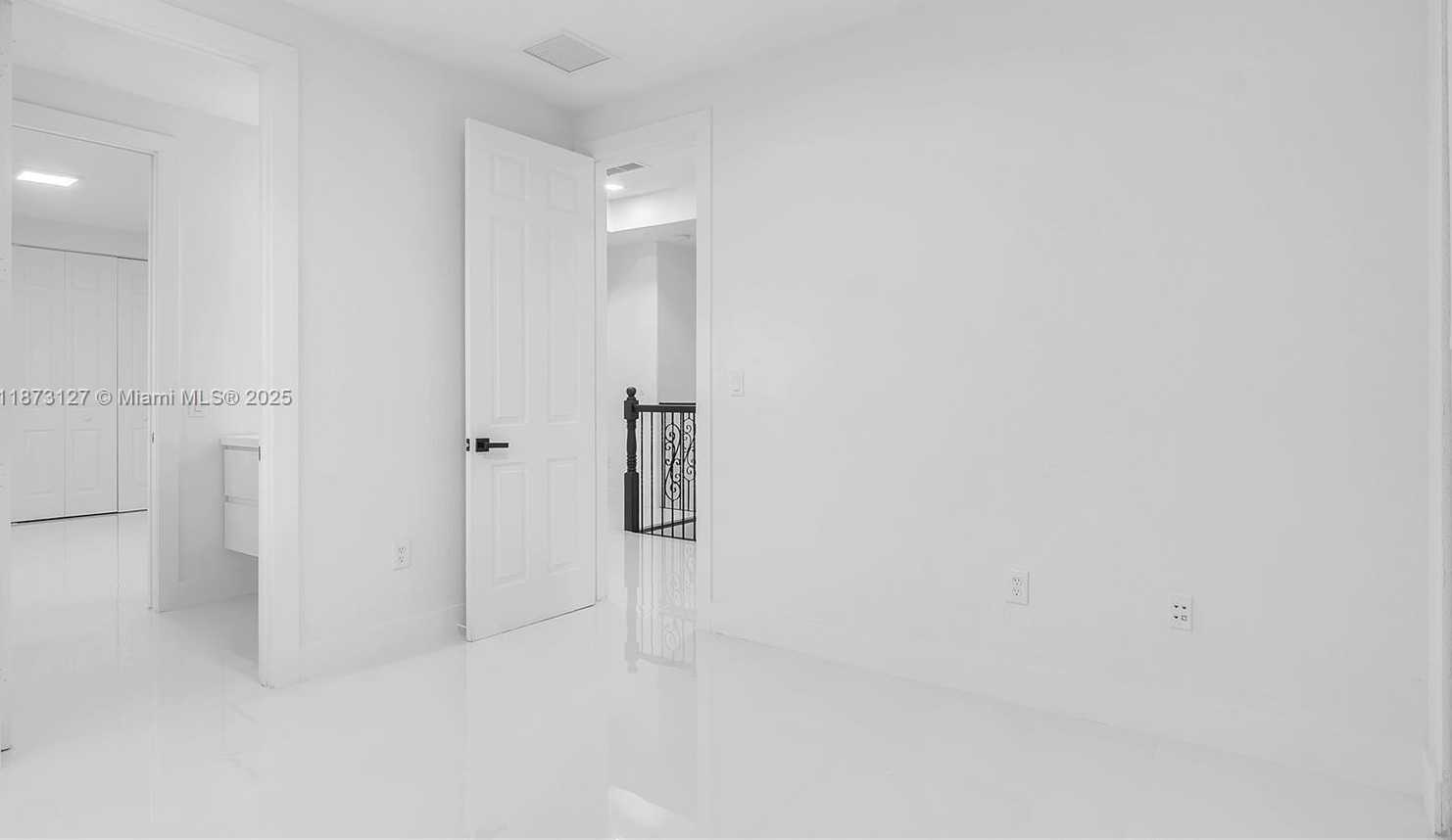 Small Image of 7545 SOUTH WEST 188TH LN, Cutler Bay Number 40