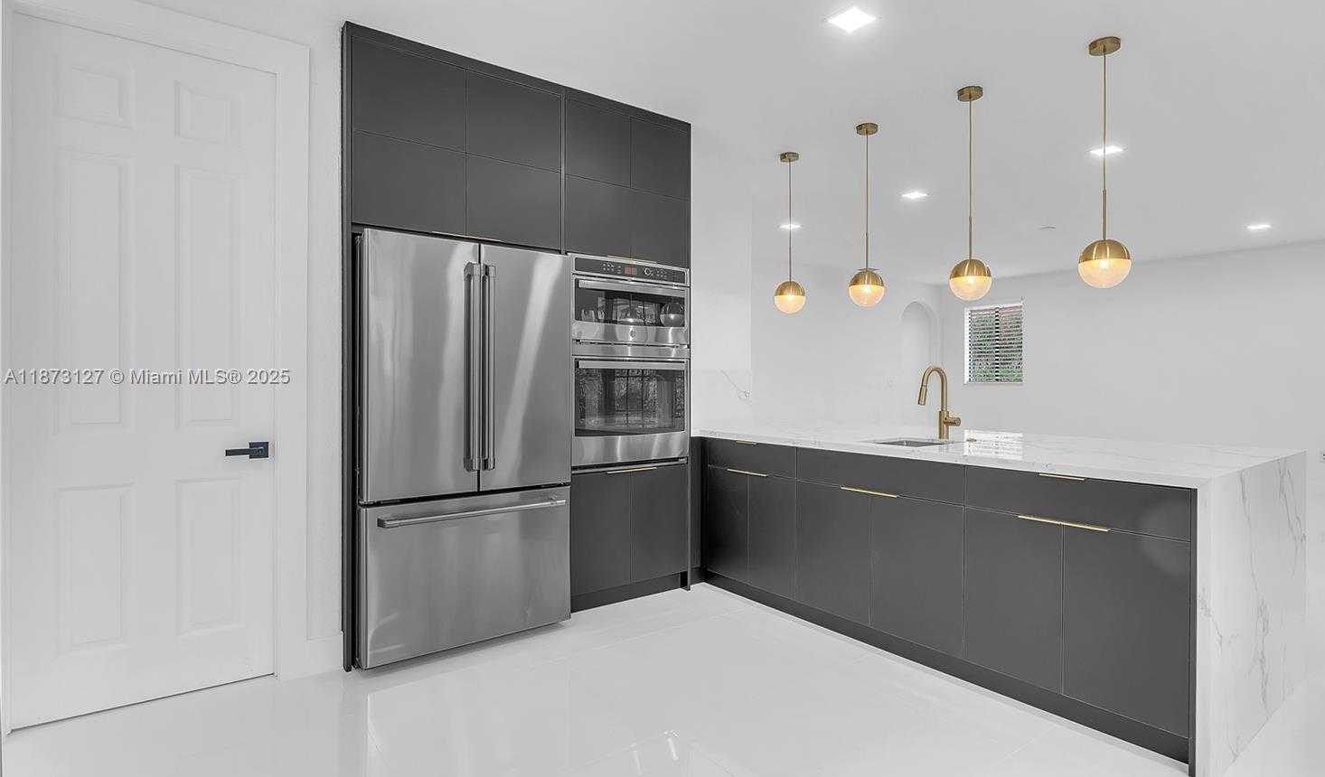 Small Image of 7545 SOUTH WEST 188TH LN, Cutler Bay Number 7